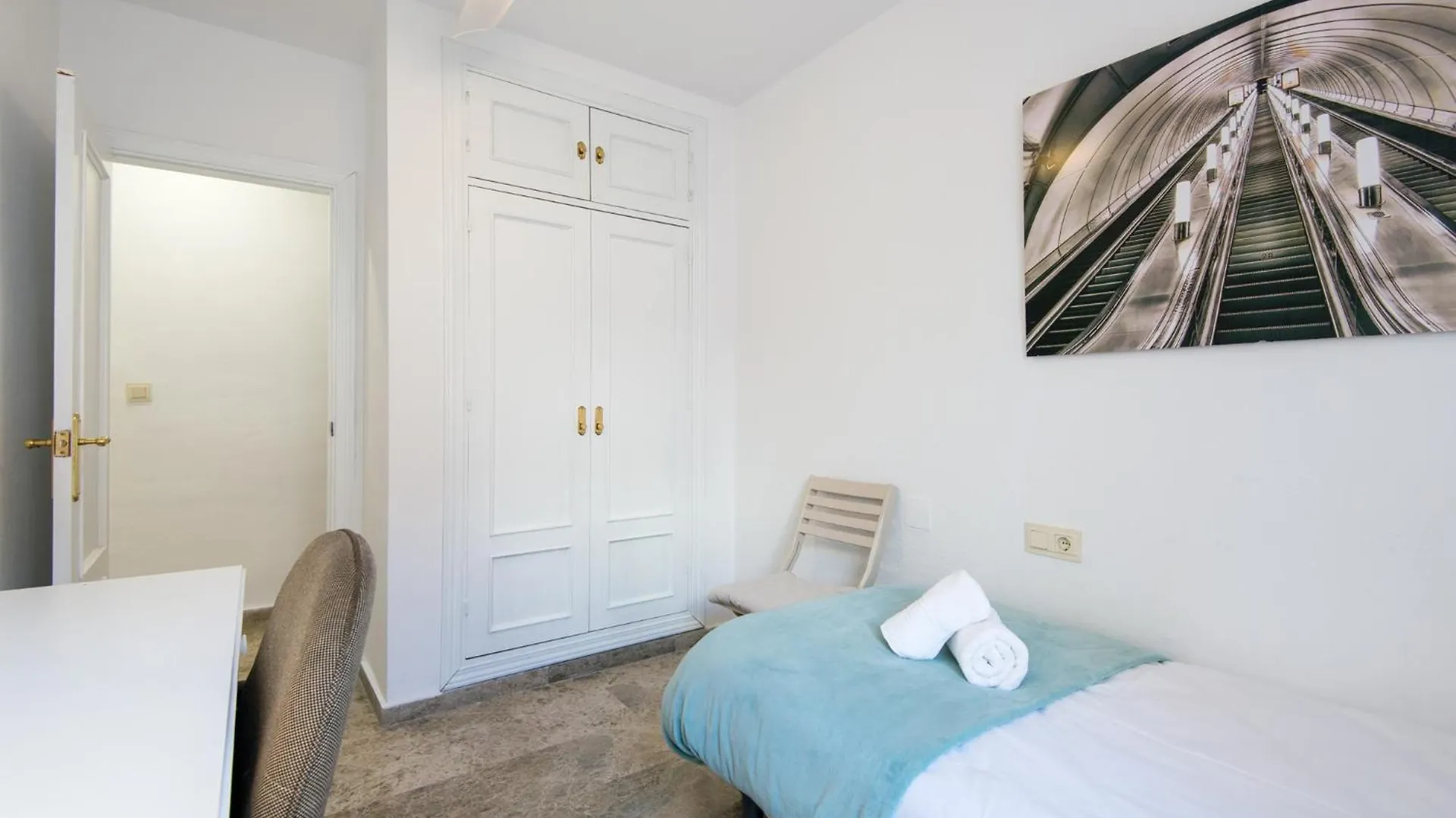 Atarazanas River Road Apartment Malaga