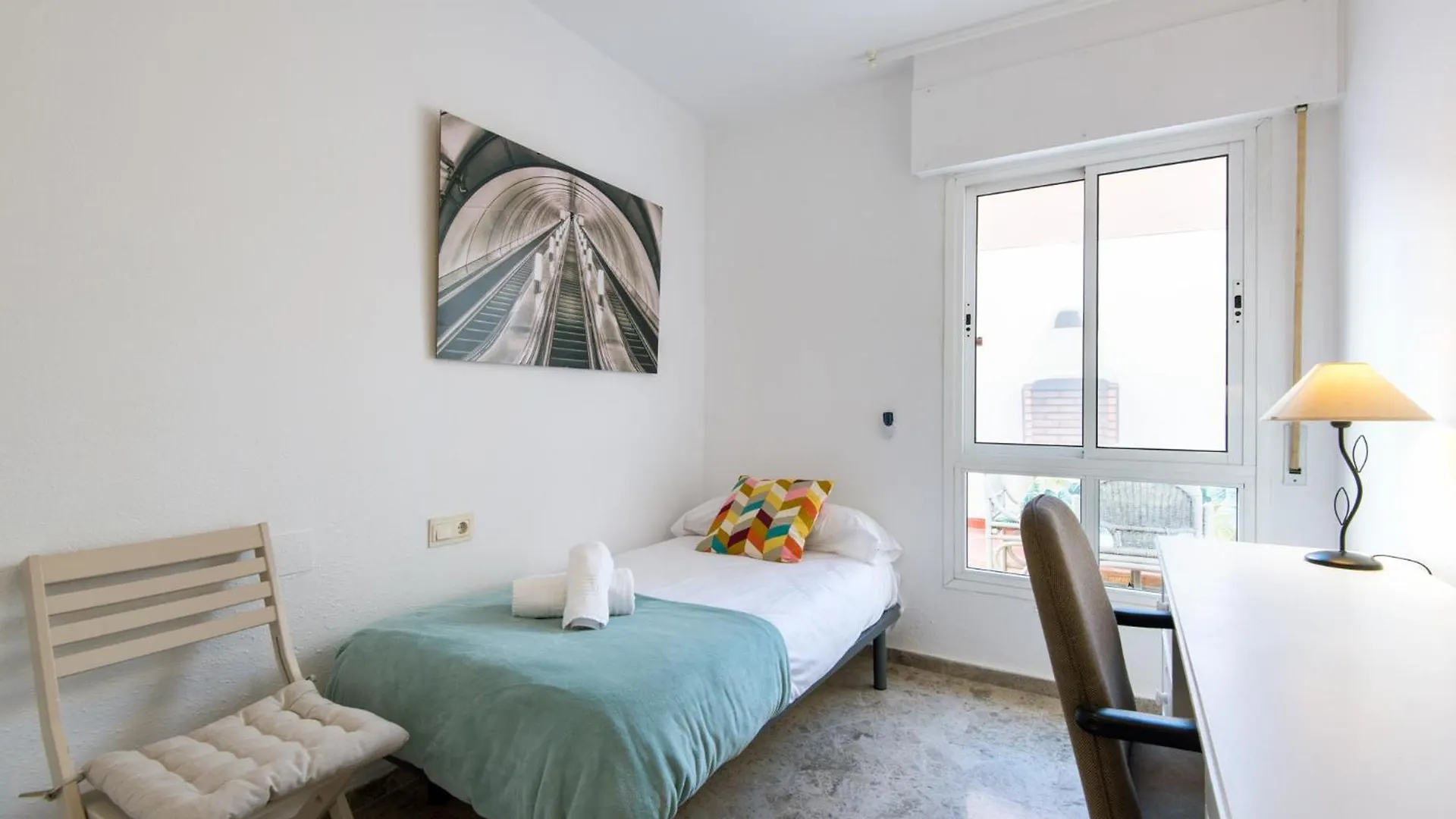 Atarazanas River Road Apartment Malaga Spain