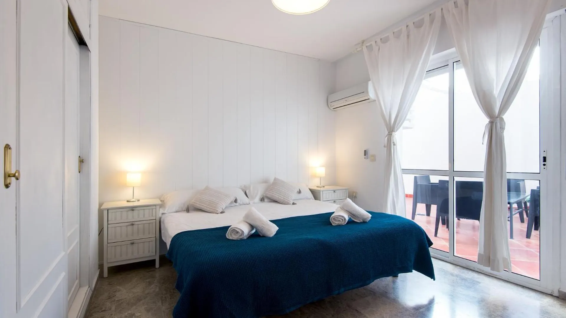Atarazanas River Road Apartment Malaga
