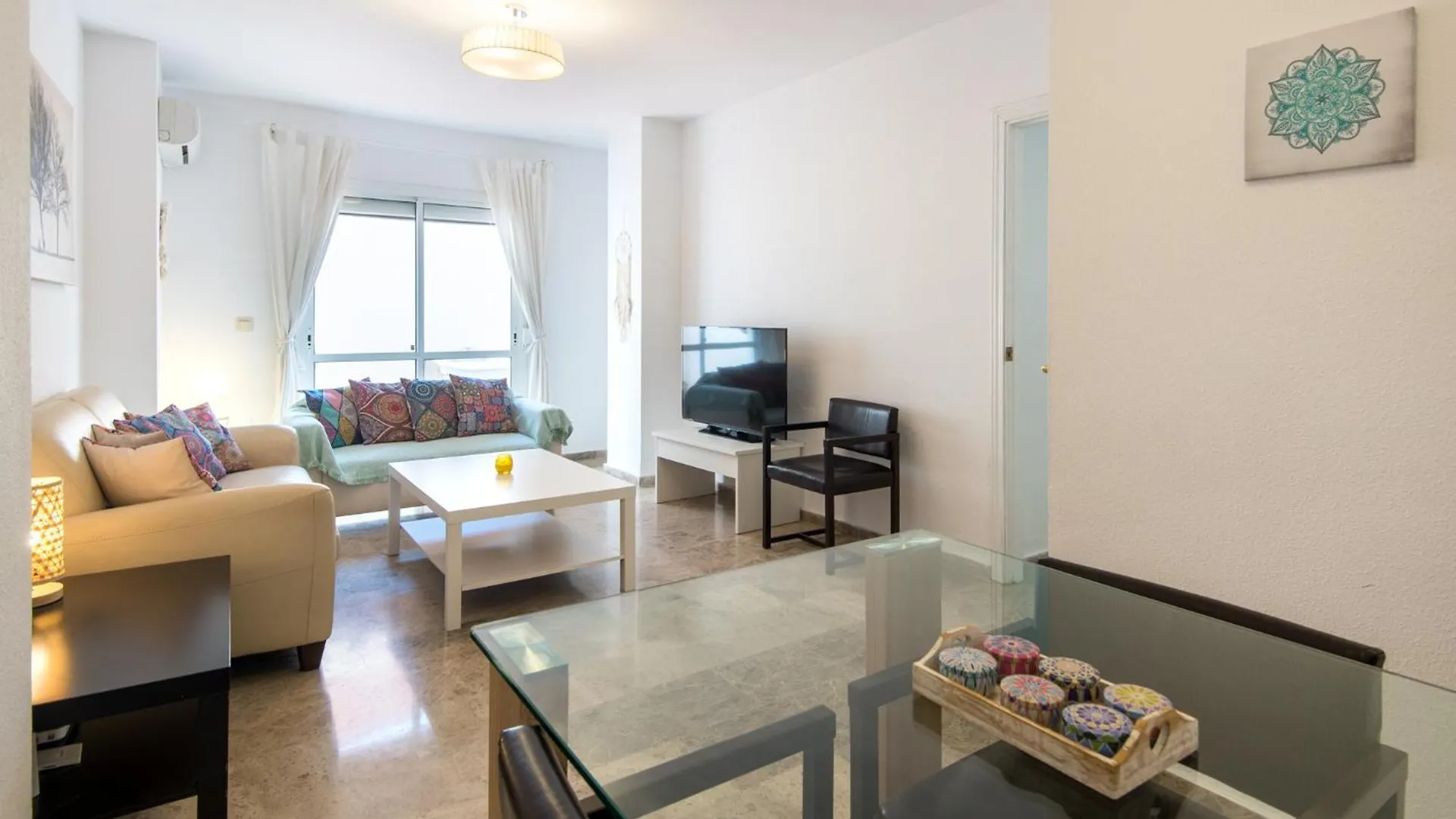 Atarazanas River Road Apartment Malaga Spain