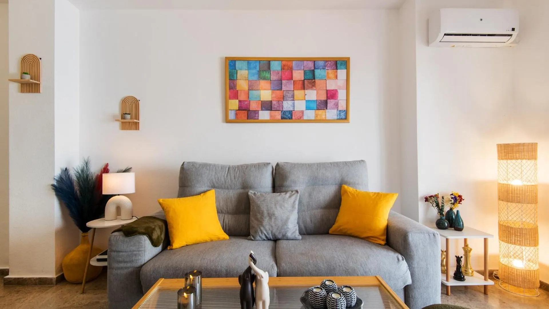 Atarazanas River Road Apartment Málaga España
