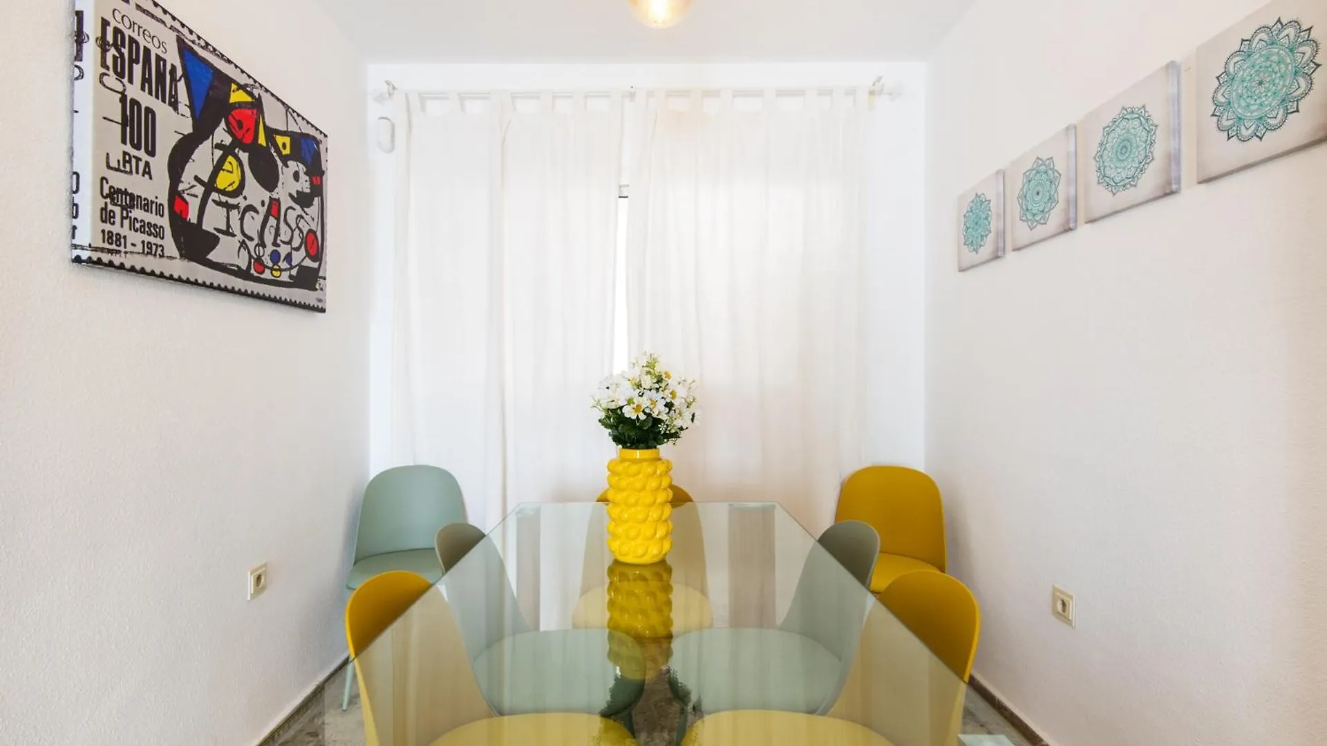 Atarazanas River Road Apartment Málaga España