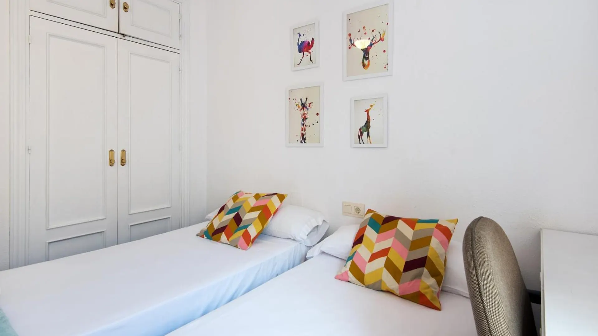 Atarazanas River Road Apartment Malaga Spain