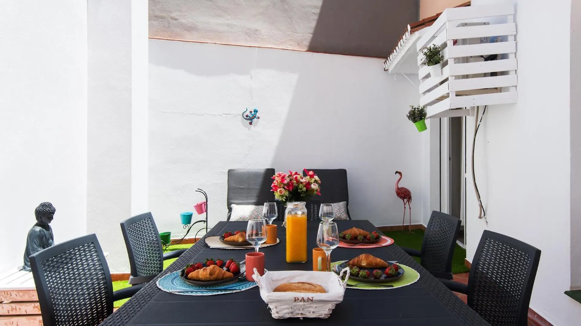 Atarazanas River Road Apartment Málaga 0*,